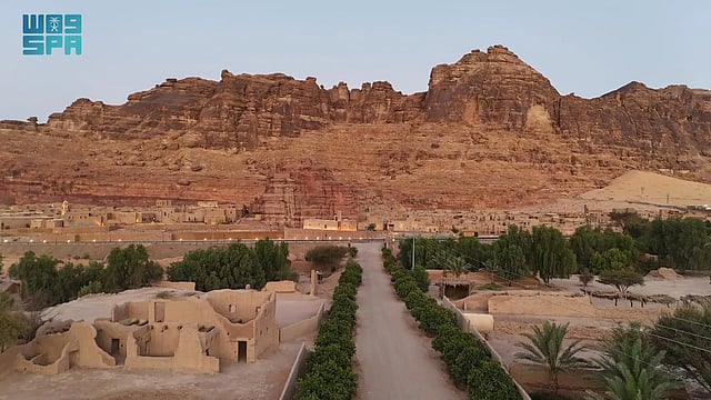 العُلا كما عرفها أهلها في الماضي.. شتاءٌ في دفء البلدة القديمة وصيفٌ في ظلال الواحات ومياه العيون 10 sabq%2F2025 07 19%2Fl9go9h44%2FtoOWItUh9cRsd7OTZUdXt3mVSTldJMqotO34JFgt