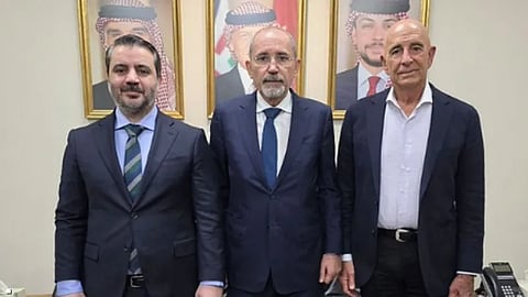 أيمن الصفدي وأسعد الشيباني وتوماس باراك