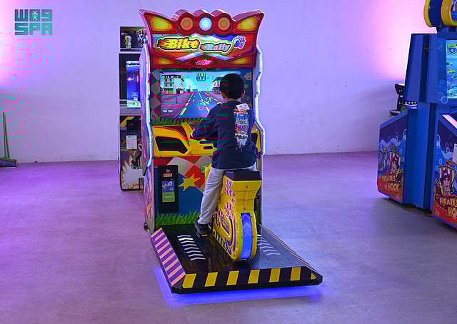 مشاهد رائعة من متنزه الأمير سلطان الوطني في أبها.. هنا تجربة سياحية تجمع الترفيه والطبيعة 53 sabq%2F2025 07