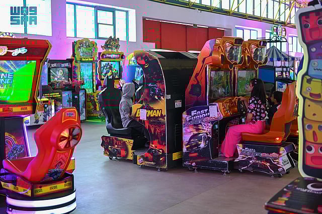 مشاهد رائعة من متنزه الأمير سلطان الوطني في أبها.. هنا تجربة سياحية تجمع الترفيه والطبيعة 54 sabq%2F2025 07