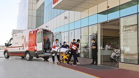 مركز الدكتور سليمان الحبيب الطبي بالعزيزية في الخبر ينقذ خمسينيًا من جلطة قلبية حادة خلال 40 دقيقة