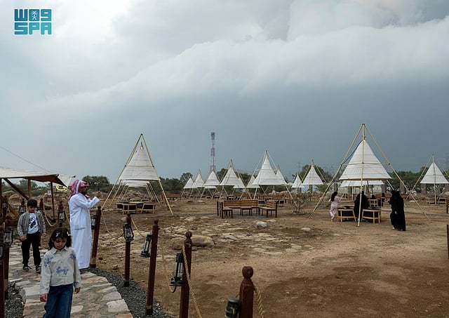 مشاهد رائعة من متنزه الأمير سلطان الوطني في أبها.. هنا تجربة سياحية تجمع الترفيه والطبيعة 68 sabq%2F2025 07