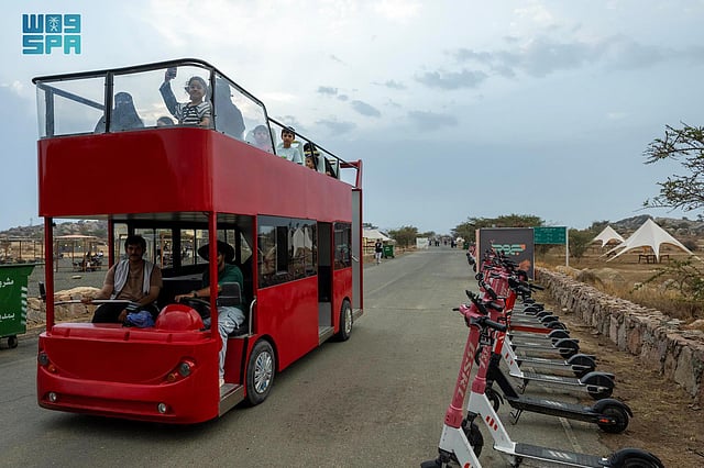 مشاهد رائعة من متنزه الأمير سلطان الوطني في أبها.. هنا تجربة سياحية تجمع الترفيه والطبيعة 69 sabq%2F2025 07