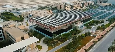 جامعة الأمير محمد بن فهد تُنجز المرحلة الأولى من مشروع الطاقة الشمسية ضمن جهودها للاستدامة