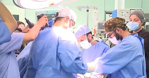 فصل ناجح للتوأم السيامي السوري في الرياض ضمن المرحلة الرابعة من العملية الجراحية