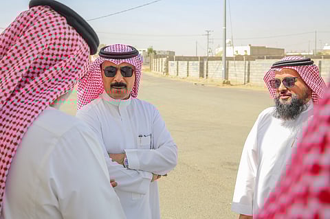 أمين الطائف يتفقد احتياجات "الرميدة" من الخدمات البلدية ويؤكد أهمية استدامتها