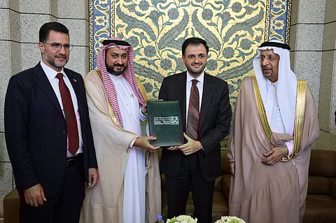 كلاسيرا توقّع اتفاقياتٍ استراتيجية كبرى في دمشق بحضور الرئيس السوري ووزير الاستثمار السعودي