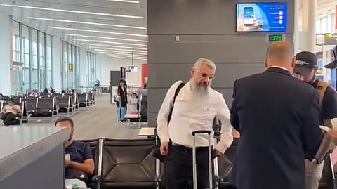 حميدان التركي في طريقه إلى المملكة