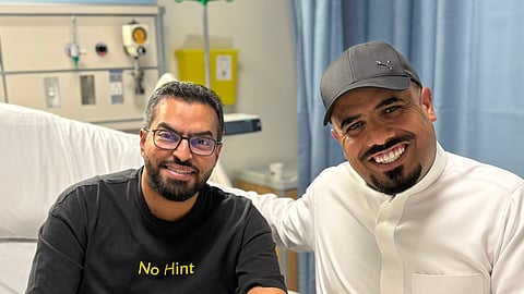 فيصل اليامي يعلن نجاح عملية زراعة الكلى ويشكر المتبرع والمحبين: "عسى الله يديم المحبة"