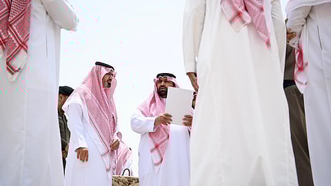 أمير منطقة جازان محمد بن عبدالعزيز بن محمد خلال جولته 