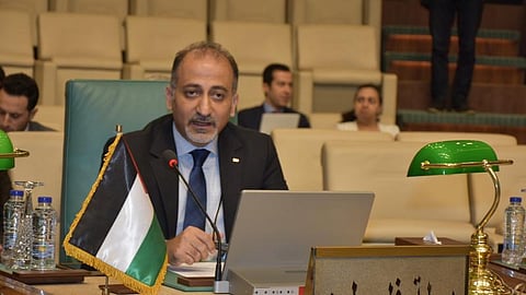 السفير مهند العكلوك
