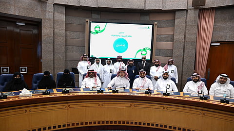 جامعة الملك عبدالعزيز تطلق حزمة أنظمة إلكترونية جديدة لتعزيز الكفاءة التشغيلية والتحول الرقمي