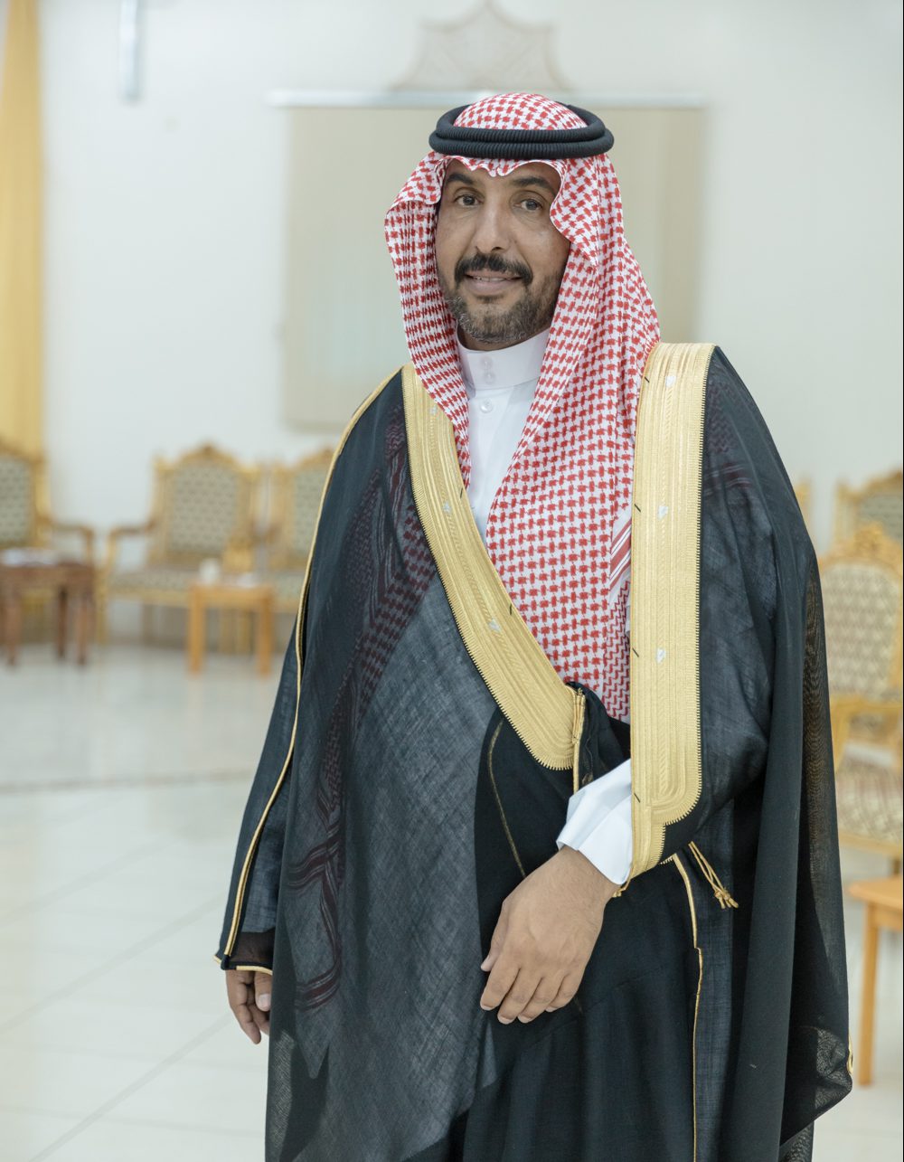  الكاتب الصحفي عايض بن خالد المطيري