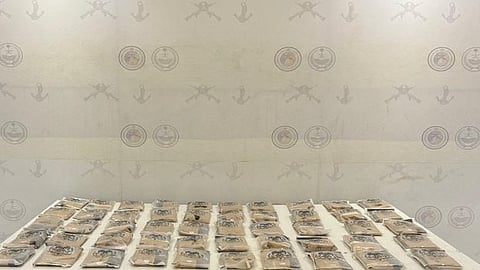 حرس الحدود بمنطقة عسير يحبط تهريب 50 كيلوجرامًا من مادة الحشيش المخدر