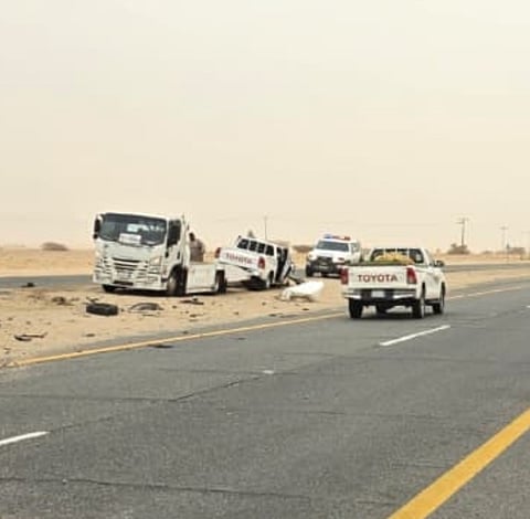 وفاة وإصابة 3 أشخاص في حادث تصادم مروّع على طريق مكة - الليث