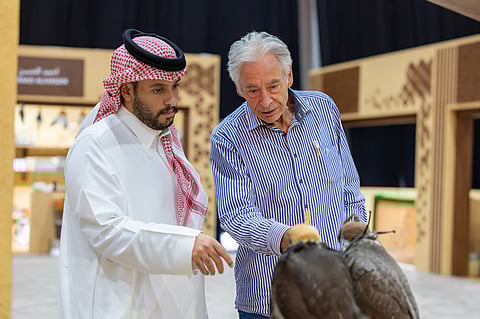 مزرعة "كورد" الألمانية تبيع كامل إنتاجها بخامس يوم لعرضها بالمزاد الدولي لمزارع إنتاج الصقور 2025
