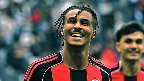 الاتحاد يستهدف ضم الفرنسي جان ماتيو باهويا لاعب آينتراخت فرانكفورت