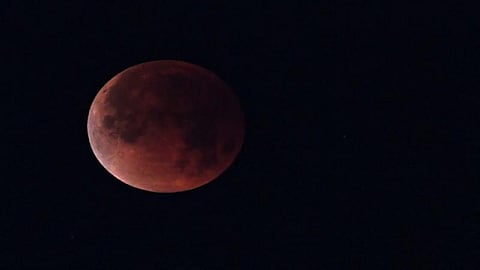 "فلكية جدة": سبتمبر يودّع الصيف بظواهر فلكية مميزة لعشاق السماء