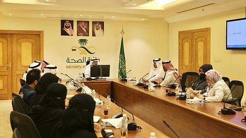 مع انطلاق العام الدراسي.. صحة مكة تناقش تعزيز الوعي الصحي واللقاحات في المدارس