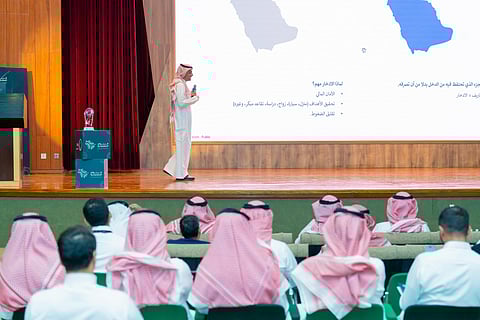 "لجنة الإعلام والتوعية المصرفية" ترفع الوعي المالي لدى منسوبي وزارة الرياضة بمحاضرة عن الادخار وتخطيط الميزانية