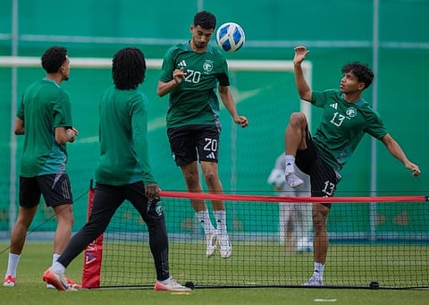 جانب من تدريبات لاعبي المنتخب السعودي تحت 19 عامًا لكرة القدم