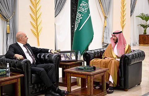 محافظ الطائف يلتقي القنصل الأمريكي رفيق منصور