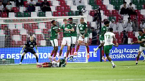 جانب من لقاء الأهلي والاتفاق