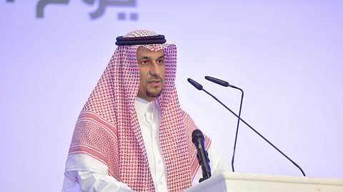 "المقرن" يهنئ القيادة باليوم الوطني الـ95