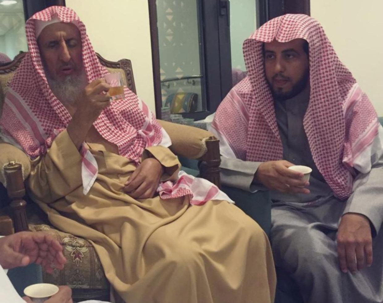 العبداللطيف لـ"سبق": رحيل العلماء خسارة للأمة ومسؤولية الأجيال حمل الأمانة