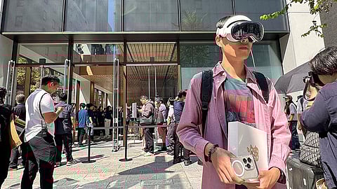 تقارير: "أبل" توقف تطوير نظارات "فيجن برو"... ما السبب؟