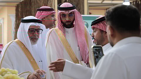 مهرجان العنب والرمان 2025 بالطائف يستقطب رئيس الجامعة ويعزز الشراكة الزراعية