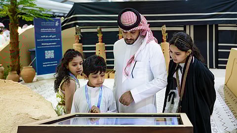 أنشطة وتجارب تفاعلية تجذب العائلات في معرض الصقور والصيد السعودي الدولي 2025
