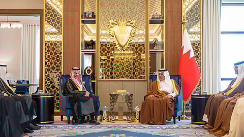 المنامة .. ولي عهد مملكة البحرين يستقبل وزير الخارجية