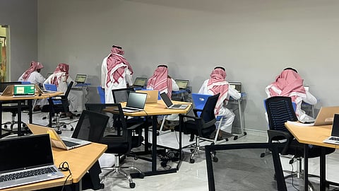 تعليم الطائف يُجري اختبار تحديد المستوى لـ300 طالب وطالبة بالمرحلة المتوسطة
