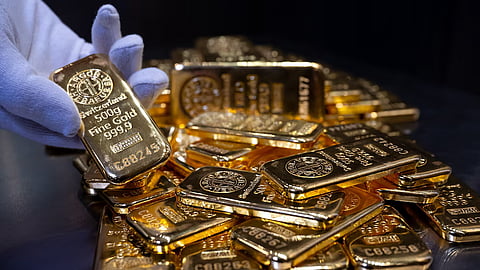 الذهب يتجاوز 4100 دولار لأول مرة في تاريخه وسط تصاعد الضبابية الجيوسياسية والاقتصادية