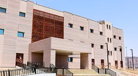 إنقاذ شاب من نزيف حاد إثر حادث مروري بالعلا نتج عنه إصابات متعددة