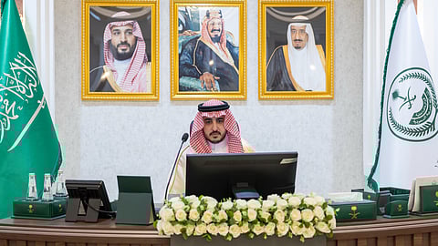 أمير الجوف يدشّن الخطة التشغيلية لتنمية المنطقة مؤكدًا استمرار العمل لخدمة الأهالي