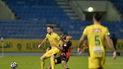 برباعية.. الخليج يكتسح الرياض ويقفز إلى المركز الخامس في دوري روشن