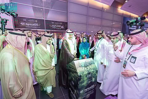وزير البيئة يفتتح المعرض الزراعي السعودي 2025 ويشهد توقيع 28 اتفاقية بـ3.5 مليارات ريال