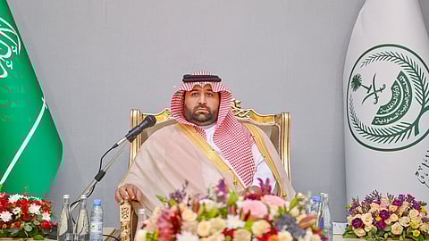 أمير منطقة جازان ونائبه يلتقيان أهالي فرسان ويتفقدان المشروعات التنموية والسياحية بالمحافظة