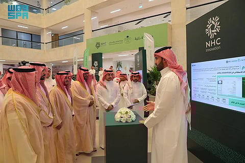 محافظ "الحكومة الرقمية" يطّلع على توجه وزارة البلديات للتحول إلى وزارة ذكية