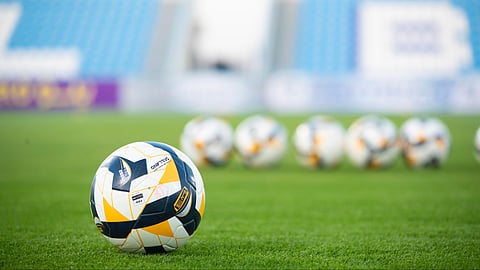 دوري "يلو": ثلاث مواجهات مرتقبة.. أبرزها قمة الدرعية والعروبة