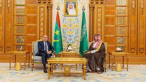 الأمير محمد بن سلمان خلال لقائه رئيس موريتانيا محمد ولد الشيخ الغزواني