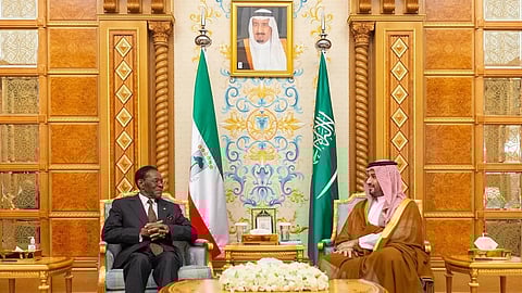 الأمير محمد بن سلمان خلال لقائه رئيس غينيا الاستوائية تيودورو أوبيانغ نغويما