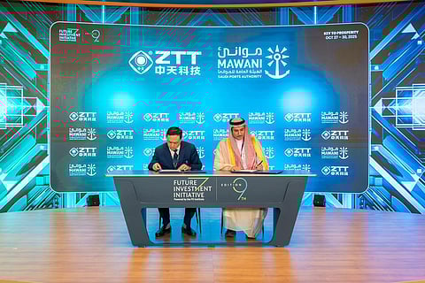 "موانئ" و"مجموعة ZTT" الصينية توقّعان اتفاقية تأجير أرض لإنشاء مصنع للكيابل البحرية والأرضية بميناء رأس الخير باستثمارات تناهز 375 مليون ريال