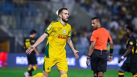 لاعب الخليج فورتونيس الأفضل في أكتوبر.. وإنزاغي وبونو يفوزان بجوائز الشهر