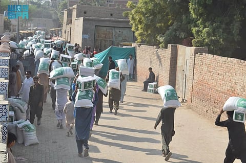 "مركز الملك سلمان للإغاثة" يواصل توزيع المساعدات في 7 دول