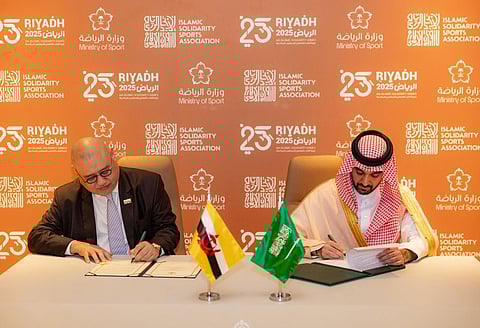 وزير الرياضة يوقّع مذكرات تفاهم وبرامج تنفيذية مع عدد من الدول المشاركة في دورة التضامن الإسلامي السادسة بالرياض