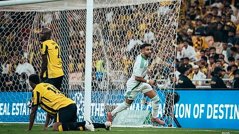 في ليلة "ديربي البحر".. جاك الخبر.. الأهلي يتفوق على الاتحاد بهدف محرز