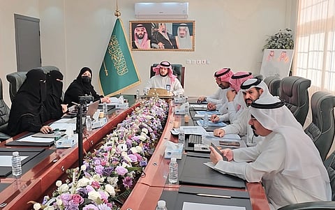 تعليم الطائف يناقش مؤشرات الأداء المدرسي ويُنفّذ زيارات افتراضية لرفع جودة التعليم